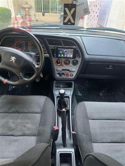 Peugeot 306